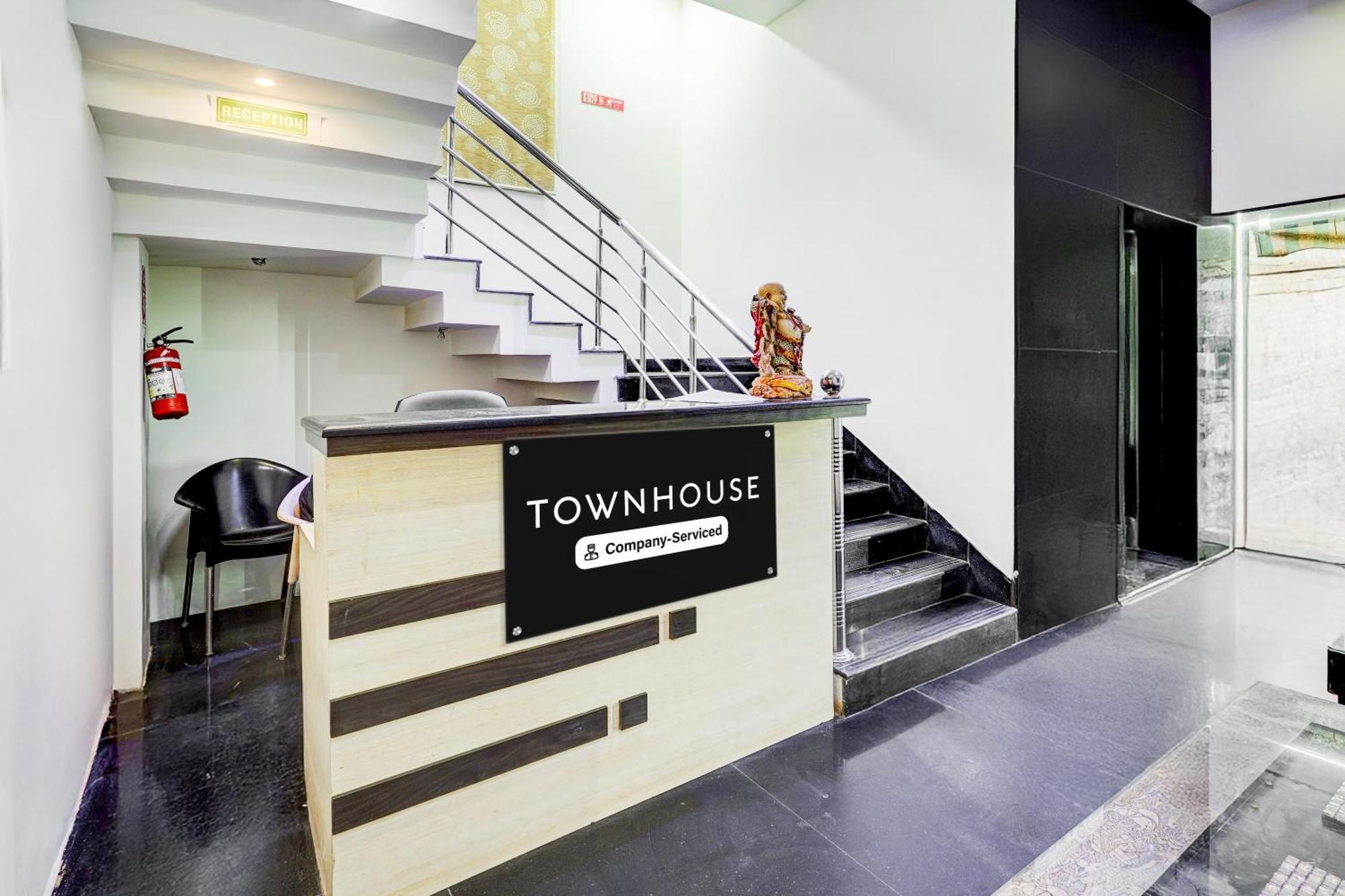 Super Townhouse Chennai Near Airport Formerly Sai Bala Budget Exteriör bild