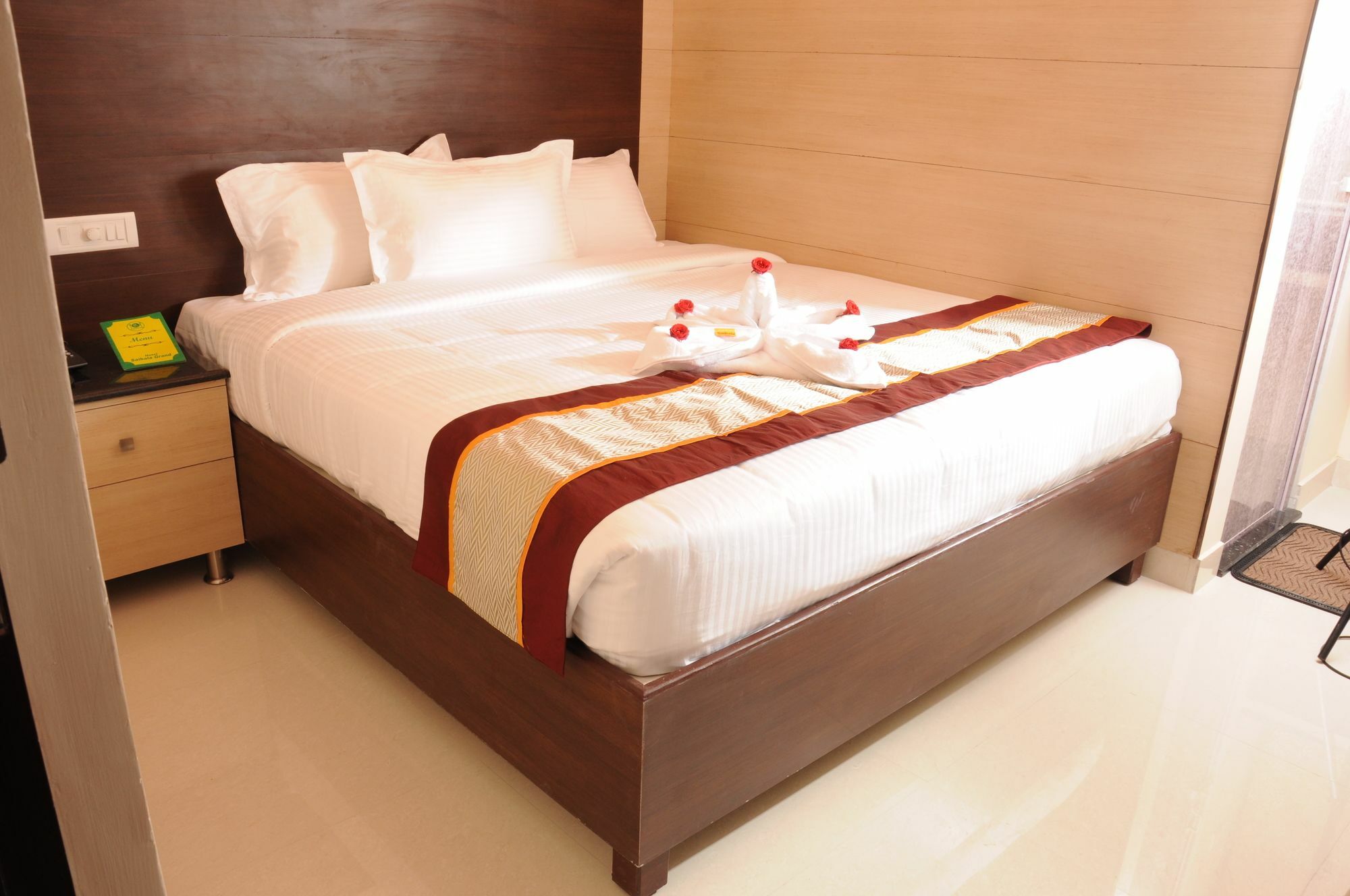 Super Townhouse Chennai Near Airport Formerly Sai Bala Budget Exteriör bild