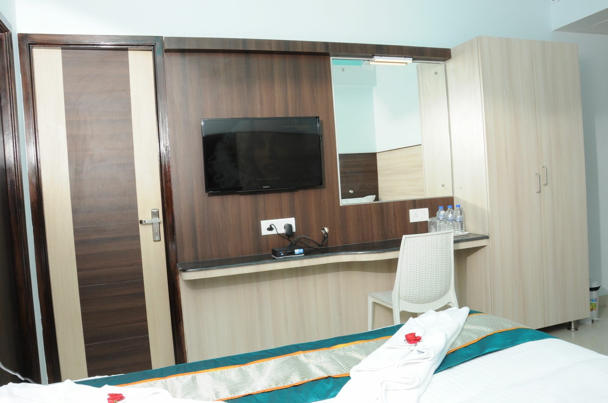 Super Townhouse Chennai Near Airport Formerly Sai Bala Budget Exteriör bild